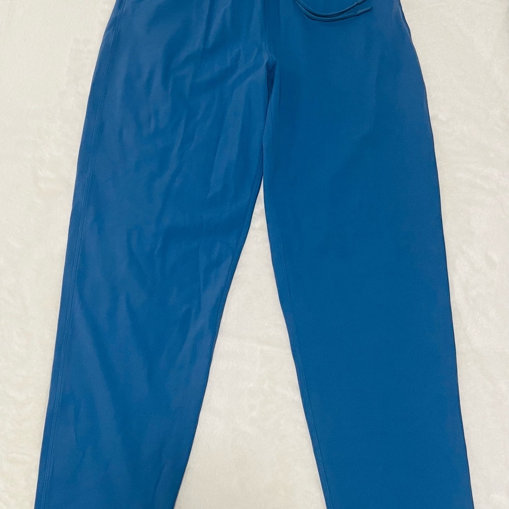 NWOT: Lululemon Casual Pants